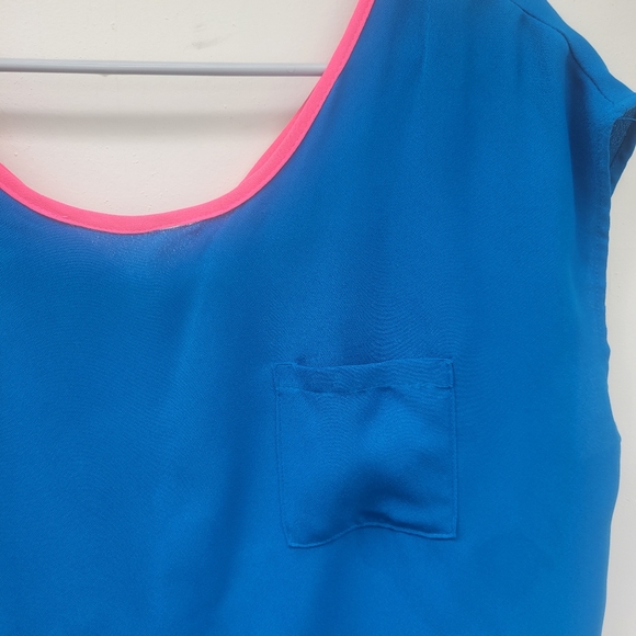 Ana medium blue top - Picture 2 of 6